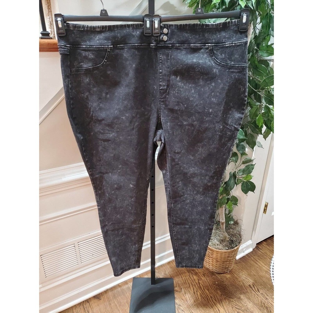 Terra & Sky Women's Black Denim Cotton Mid Rise Skinny Legs Capri Jeans 3X